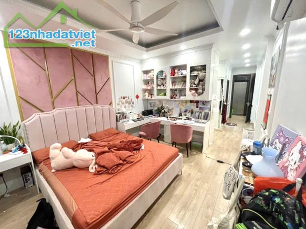 BÁN NHÀ PHÂN LÔ TRẦN ĐẠI NGHĨA – 6 TẦNG THANG MÁY – Ô TÔ ĐỖ CỬA – GIÁ 13 TỶ - 3