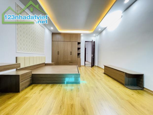 Bán nhà KĐT Geleximco ô tô tránh vỉa hè rộng vị trí đẹp dt 126m 5t mt 9m giá 22 tỷ - 4