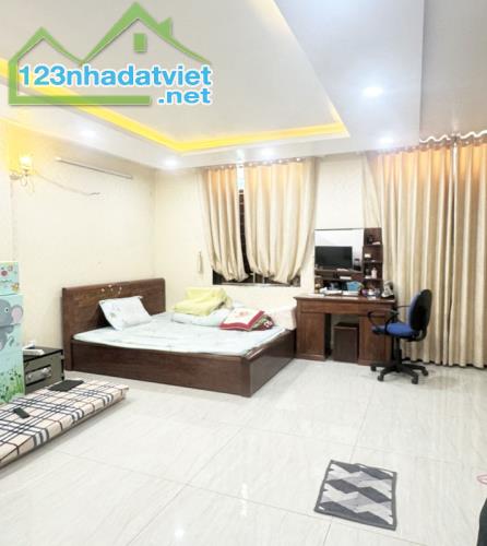 Nhà đẹp 5 tầng, Hẻm Xe Hơi 8m, Lý Thường Kiệt, Tân Bình, 5.5x15m, 82m2, nhỉnh 16 tỷ TL - 1