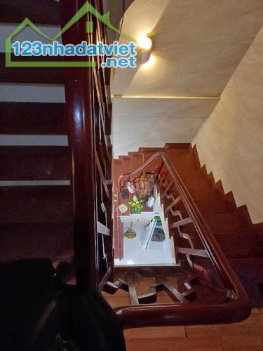 Nhà đẹp siêu hiếm tại phố Nguyễn Ngọc Vũ, q. Thanh Xuân diện tích 45m2 chỉ 9 tỷ - 2