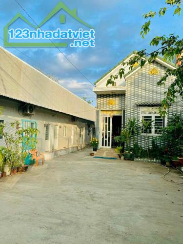 Định Cư Nơi Khác Không tiện trông coi bán dãy trọ ở Gia Lộc Trảng Bàng 400m2 Sổ hồng Riêng - 2