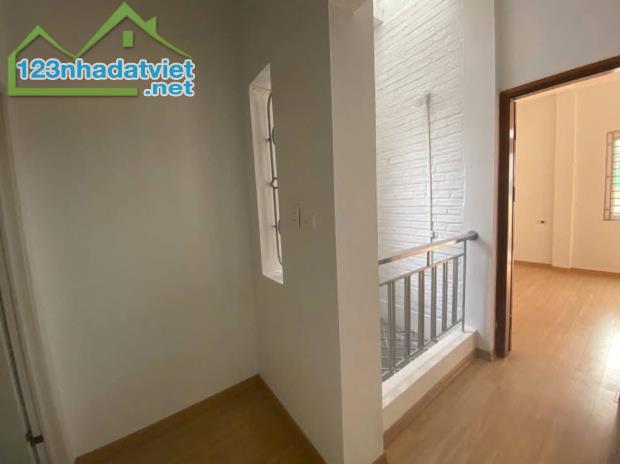📣 Bán nhà 4 tầng Nguyễn Văn Cừ, Cách ô tô - Hồng Tiến 20m, 55m2, Ko QH, 6 tỷ 2 - 3