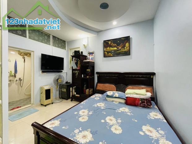 BÁN NHÀ ĐẠI TỪ - HOÀNG MAI GẦN MẶT NGÕ Ô TÔ THÔNG, HAI THOÁNG, NHÀ 4 TẦNG ĐẸP. - 1