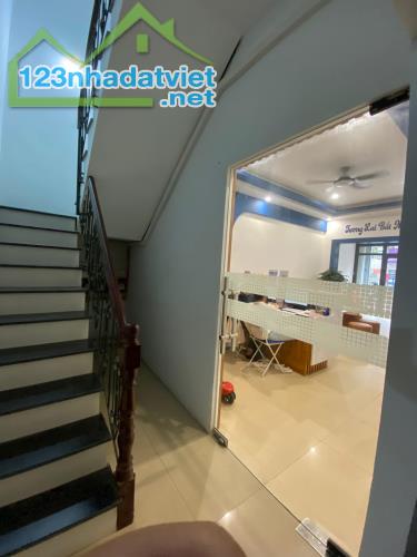 ⚜️ Mặt phố Trung Văn, Nam Từ Liêm, 134m2 4T MT 5.5m, Siêu KD, Chỉ 28.5 Tỷ ⚜️ - 1