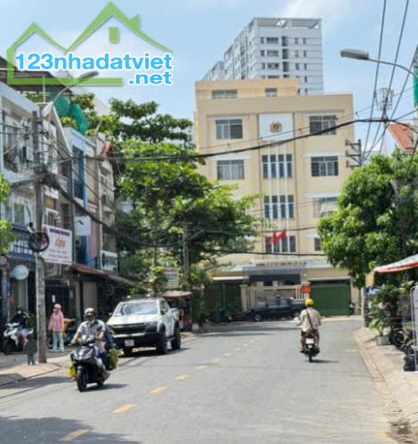 BÁN NHÀ PHỐ LIỀN KỀ SANG TRỌNG MẶT TIỀN TRỊNH ĐÌNH TRỌNG TÂN PHÚ 11.35 TỶ - 2