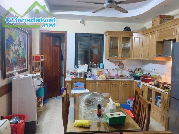 Bán nhà Mạc Thái Tổ, Cầu Giấy – 50m² x 5 tầng – Phân lô ô tô tránh – Vỉa hè – GIÁ 23 tỷ TL - 1