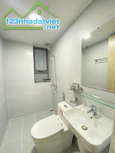 Bán CHCC 85m2 3 ngủ 2 WC nhỉnh 5tỷ Nguyễn Ngọc Vũ - 2