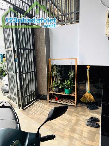 CHỦ GẤP BÁN GIẢM CHÀO 1 TỶ --HƯƠNG LỘ 2 --73M2--HXT--GIÁ CHỈ :5.15 TỶ (TL) - 3