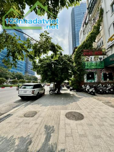 ⚜️ Nhà Hàng Mặt Phố Nguyễn Chí Thanh, Đống Đa, 112m2 8T Thang máy, MT 5m, Chỉ 65 Tỷ ⚜️ - 4