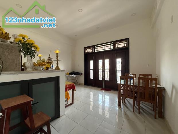 Cc cần bán nhà 3 tầng MT KD VIP đường Nam Thọ 3, giá sập sàn chỉ nhỉnh 7 tỷ. - 2