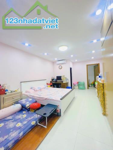 Cần bán gấp siêu phẩm phân lô vỉa hè ô tô tránh, kinh doanh Thụy Phương 42m2, 5T, nhà mới - 3