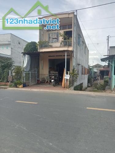 Chính chủ cần bán nhà mặt phố đường Trần Hưng Đạo phường Long thạnh txtanchau tỉnh An Gian - 4