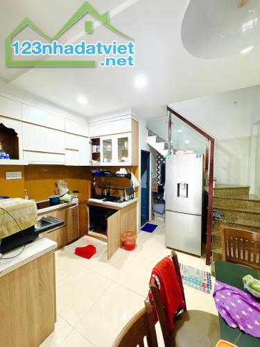 Bán Nhà Bình Tân, khu víp Gò Xoài sát mặt tiền, 3 tầng, hẻm 3m, nhà mới ở ngay chỉ 3 tỷ x - 2