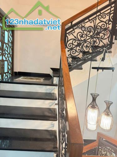 Bán nhà 3 tầng 2 mặt tiền, tổ 3 TT Quang Minh, Mê Linh. Nhà mới. Chỉ việc xách đồ về ở - 1