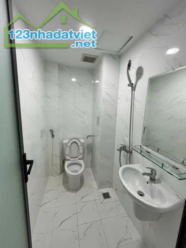 80m - 7T Thang Máy LÔ GÓC- Ô Tô Tránh - Kinh Doanh - Ngõ Nông Thông - Giáp Q1 Vượng Khí - 4