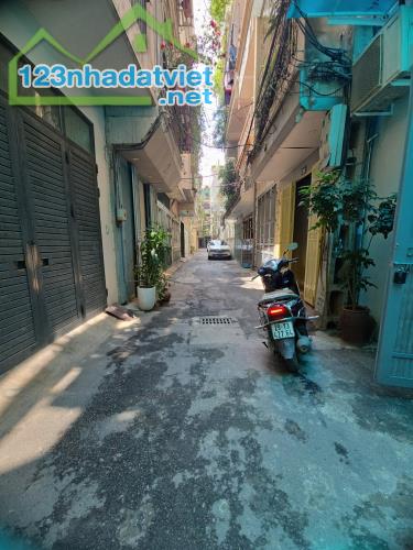 SIÊU PHẨM PHÂN LÔ LÊ TRỌNG TẤN – GARA Ô TÔ – KINH DOANH – Ô CHỜ THANG MÁY 52M2X 4T