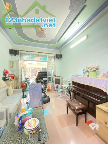 Bán nhà Gò Vấp, 4tầng 4×20 F11, hxh Nguyễn Văn Khối 7,9tỷ - 2