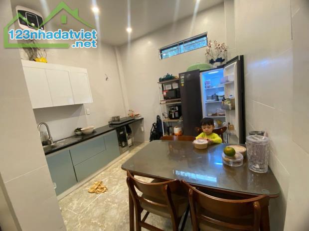 Bán nhà Kim Giang, ô tô đỗ cổng, 10m ra đường ô tô tránh, DT 35m2, nhỉnh 7 tỷ - 1