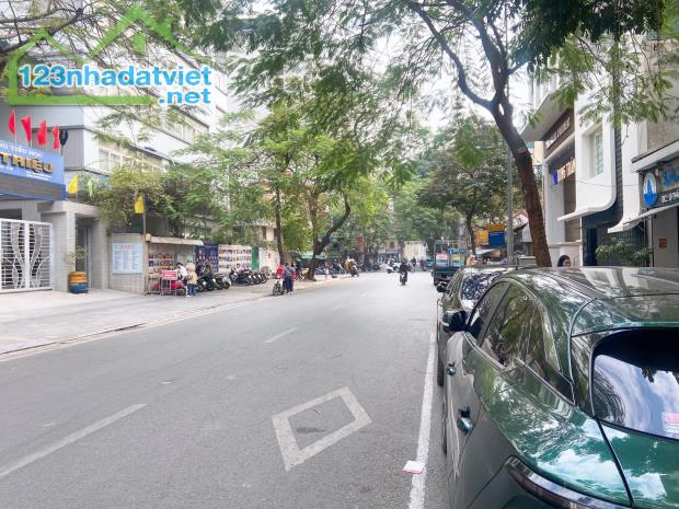 BÁN NHÀ MẶT PHỐ – TÒA VĂN PHÒNG  – VỈA HÈ RỘNG –  270 TỶ - 2