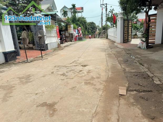BÁN ĐẤT ĐÔNG YÊN - Ô TÔ TRÁNH - ĐẦU TƯ SINH LỜI - VỊ TRÍ ĐẸP 148M 7.2MT GIÁ 4 TỶ - 2