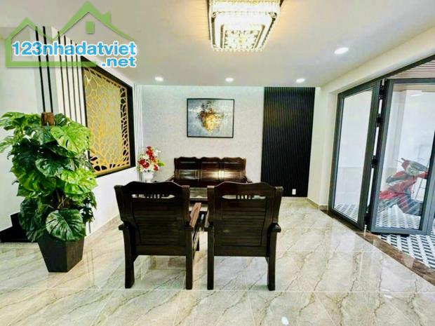 NHÀ MỚI KENG – DTSD 129M² – Ô TÔ 7 CHỖ NGỦ TRONG NHÀ – NAM LONG Q7 – NHỈNH 5Đ TL - 1