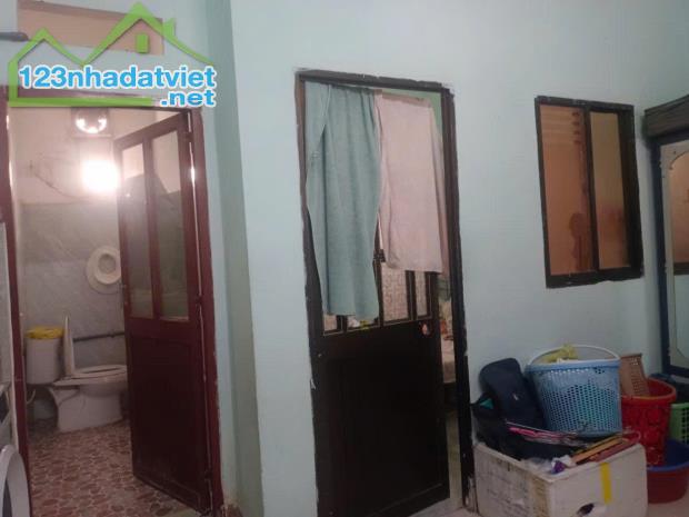 NHÀ MẶT TIỀN ĐƯỜNG, DT 76M², XE HƠI NGỦ TRONG NHÀ, GẦN BỆNH VIỆN LÊ VĂN THỊNH - 3