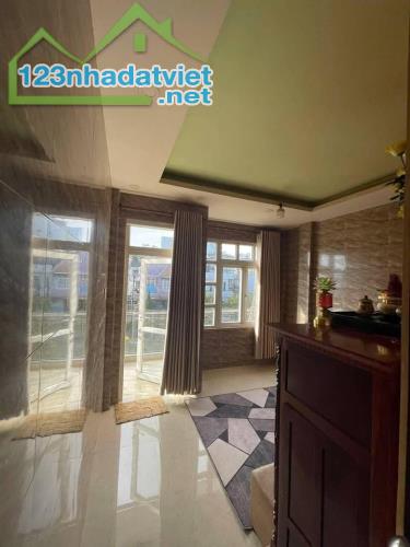 Bán Nhà Hoàng Diệu, ngay trung tâm Đà Lạt giá chỉ 6.3 tỷ - 1