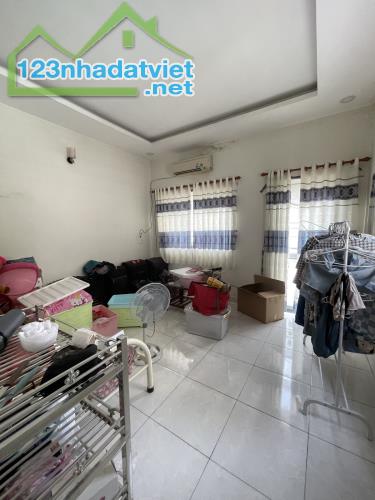 + 👉 SIÊU PHẨM CẦN BÁN GẤP NHÀ Đ SỐ 8 BHHB BÌNH TÂN 4x16,5m 2L NHỈNH 3Đ - 1