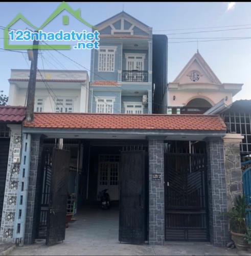 Bán Nhà Gần Đồng Khởi Trảng Dài, Sổ Riêng TC, 232m2, 5PN, Sân Bán Tải
