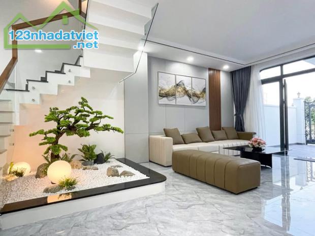 🏡 BIỆT THỰ SÂN VƯỜN GIÁ SIÊU TỐT – CHỈ HƠN 2 TỶ! 📍 Sát TP. Biên Hòa – Sổ hồng riêng – 11 - 2