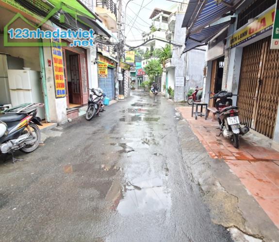 Nhà Phạm Ngũ Lão, P.3, GV. DT: 4m x 15m trệt 2 lầu nhà mới, giá 5,890ty TL - 1