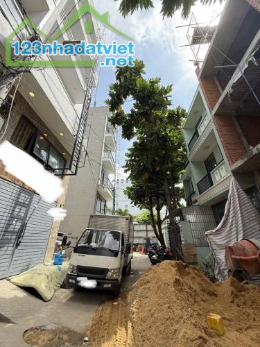 Bán nhà DT 100m2 - Hẻm xe tải Đường Lê Trọng Tấn, Quận Tân Phú