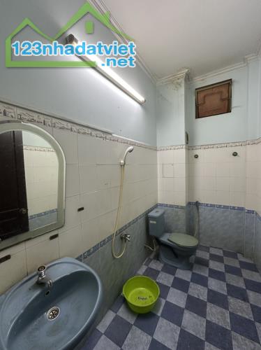 Ngộp Bank bán gấp nhà Mặt tiền kinh doanh 3 tầng, 6x25m Lê Quang Định P.1 Gò Vấp, Chỉ 136t - 2