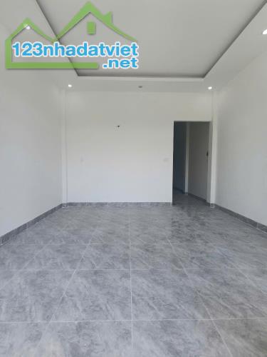 NHÀ XỊN GIÁ TỐT XÂY MỚI SỔ SẴN GẦN Đường Đồng Khởi CHỈ 700TR NHẬN NHÀ - 3