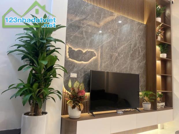 Nhà 5 tầng Mậu Lương, Giá: 5.45 tỷ