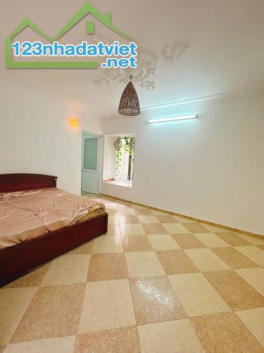 Bán căn hộ Nam Thành Công, tầng 3, 90m, cực thoáng, hiếm nhà bán. - 2