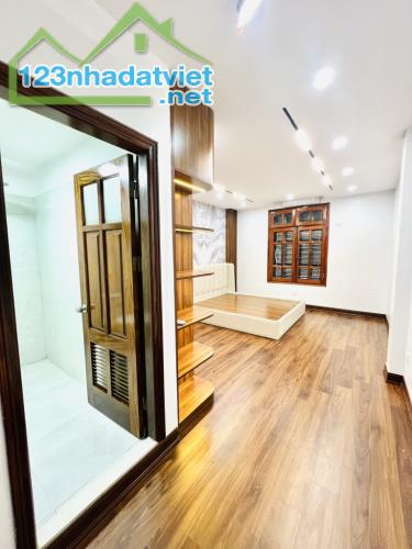 Bán nhà lô góc Ngọc Thụy Long Biên – 38m² – 3 tầng – Gần ô tô – Giá 6.3 tỷ - 1