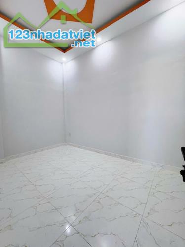 Nhà đẹp giáp Tân Phú 2Tầng mới ở ngay 4,2x11m chỉ 3,68 Tỷ TL - 4