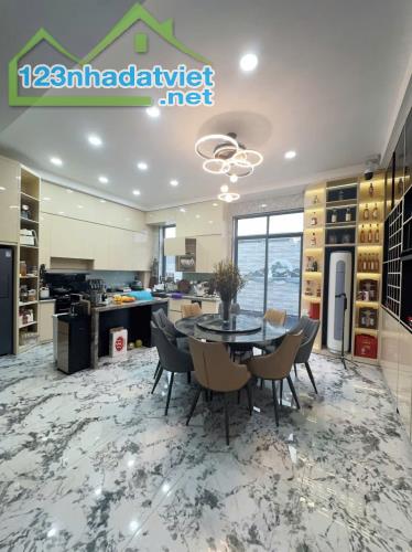 Bán biệt thự 200m Mặt tiền 10m nhà 3 tầng KĐT Dương Nội nhà đẹp phun nội thất sang xịn - 4