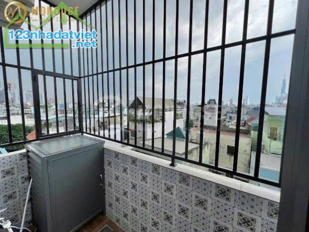 CHDV 5 TẦNG THANG MÁY - BÙI ĐÌNH TUÝ - 12 PHÒNG KHÉP KÍN CAO CẤP - 70TR/THÁNG - 16.3 TỶ. - 1
