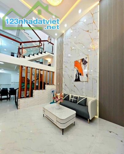 Nhà Đẹp Đường 53  Gò Vấp 53m2 Hẻm xe hơi– Full Nội Thất– Sổ Hồng Riêng– Giá Chỉ 5.65 Tỷ - 2