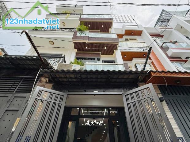 BÁN NHÀ CHÍNH CHỦ - CHỦ NHÀ CẦN VỐN KINH DOANH! GIÁ 3 TỶ 8, 60m2, P8, Q5