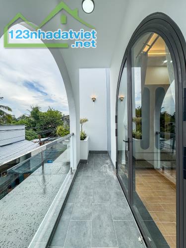 NHÀ TRỆT LẦU GÓC 2 MẶT TIỀN HẺM 160 TẦM VU - SAU LƯNG CĐ CẦN THƠ - 5
