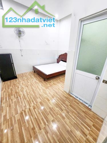 Bán nhà hẻm xe hơi 3 lầu Quận 8 đường Dương Bá Trạc P.1 - 2