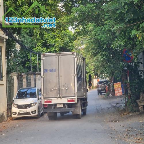 95m2 trục chính Đặng Xá, Gia Lâm, Hà Nội, ô tô tránh, thông. Chỉ 6x tr/m2. Lh 0989894845 - 2