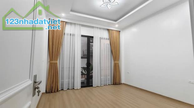 OTO, THANG MÁY phố Thái Hà - Đống Đa 45m2 x  5 tầng, mặt tiền 4m, chỉ 16.9 tỷ. - 1