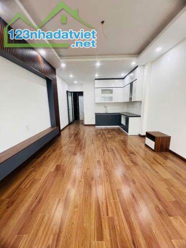 Nhà đẹp tại Xuân Phương, Nam Từ Liêm, 6T thang máy, oto vào nhà, 45m, 10.2 tỷ - 1