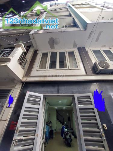 Bán nhà ngõ 304 Lê Duẩn, Đống Đa, gần Hồ Ba Mẫu, công viên Thống Nhất
