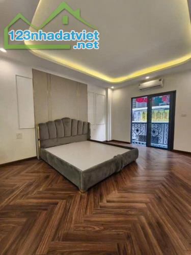 Nhà Đẹp, Thang Máy Võ Thị Sáu, Hai Bà Trưng 40m, 7 tầng, mt 4m, giá 17.8 tỷ. - 1