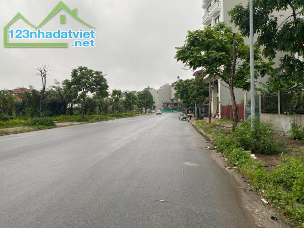 Bán đất TDC Ngọc Thụy, Long Biên 45m2, mt 4.2 m, view công viên, kinh doanh , giá chào - 1